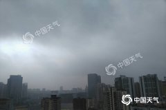 重庆今天闷热持续 周六“高烧”最高气温可达38℃