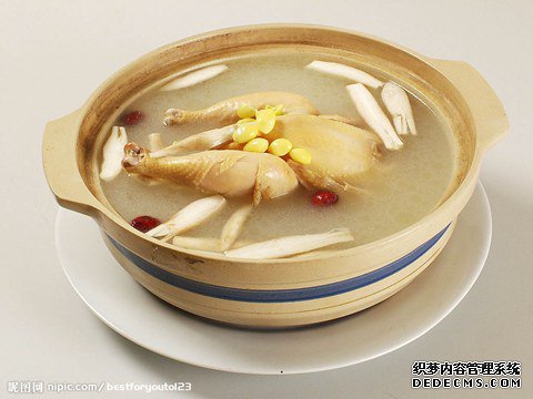 冬季美味鸡汤的几种防病喝法