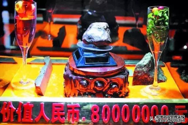 新疆最贵的10样东西曝光!拌面376元,一张门票就要3500元