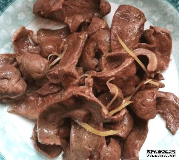 猪身上“最昂贵”的一块肉,肉贩子不卖自己留着吃,一只猪就一个