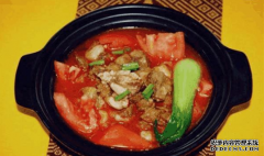 天冷时就吃这个锅，里面