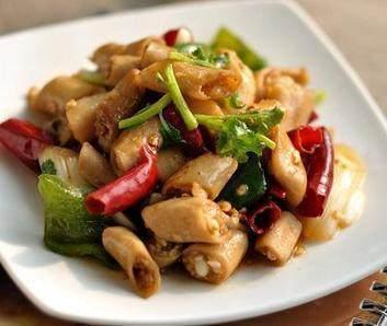 美食推荐：红烧咸鱼藕丁，芙蓉三鲜，爆炒酸辣小肠，蒜蓉炒鲜贝