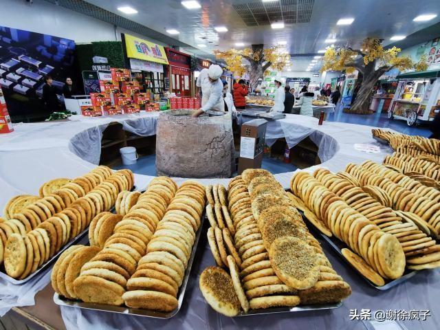 安徽人第一次来新疆旅游 减肥30天瘦30斤 3天时间前功尽弃