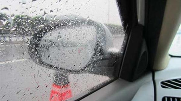 温馨提醒：下雨天开车的7个注意事项，看一遍就能学会，终身受用