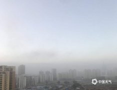 雨雪天气路况复杂 行车安