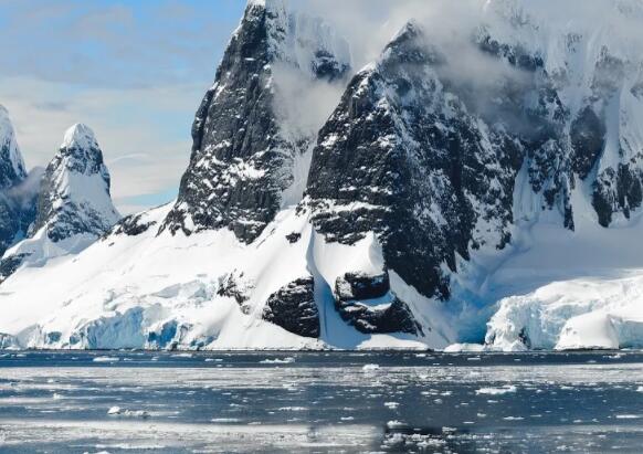 冰川消融白色警钟敲响的原因 冰川消融的原因究竟是什么