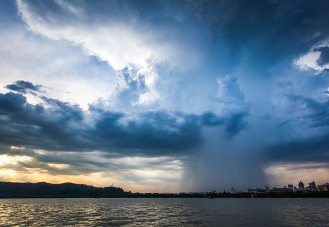 台风雨主要分布在哪里 台风雨示意图