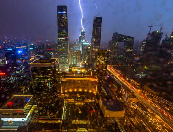 避雷针是谁发明的 避雷针的发明者是谁