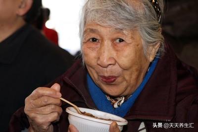 夏天吃饭没胃口,不如来碗粥,大家公认的健康、养寿食品