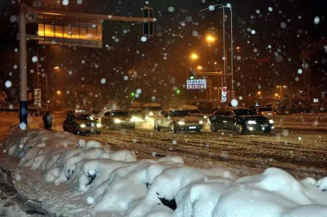 气象科普|雨雪冰冻天气道路出行安全指南