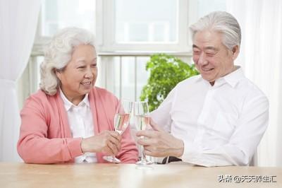 养成这5个生活好习惯,长寿向你靠近,85岁以上老人基本都有