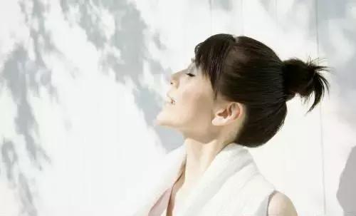夏天,适当多出汗就是最好的养生