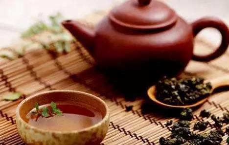 喝茶养生还能长寿,但医生多次提醒:这3种茶,喝了也等于白喝