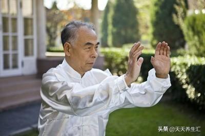 老人养生要做到5个“要”，5个“不要”，长寿会越来越向你靠近
