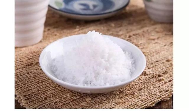 保温杯里加茶叶,养生不成还伤身!这些误区要知道!