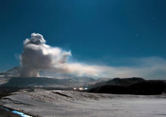火山喷发避难方法错误的是哪些 火山喷发如何逃生
