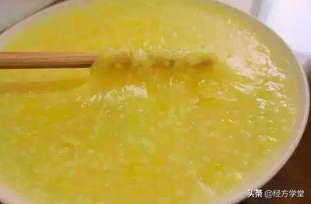 小米粥,需要熬不出米油才养生,你知道如何熬小米粥吗?
