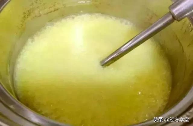 小米粥,需要熬不出米油才养生,你知道如何熬小米粥吗?
