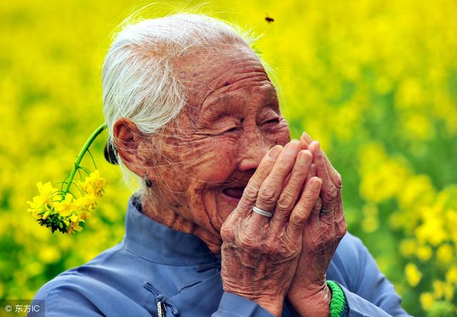 起身慢、排便慢、说话慢！“慢性子”有助长寿，急脾气都要看看！