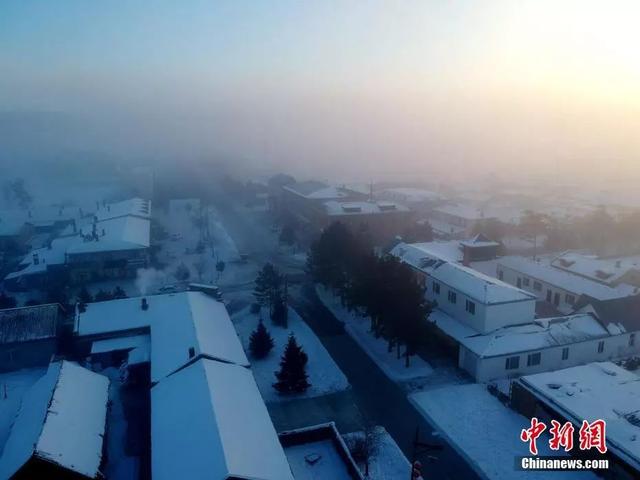 「气象科普知识」黑龙江漠河零下39.5摄氏度 现极端冰雾天气