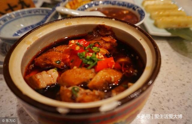人参炖鸡和菊花猪肉，养生的美味菜，就是这个味道！