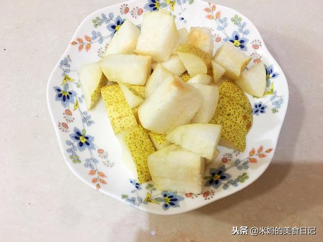 冬天,女人要常喝这羹,每天一碗,滋阴润燥又养颜,化妆品都省了