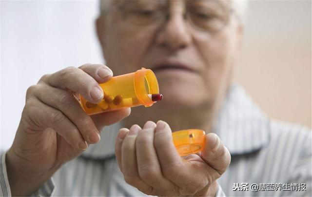 尿毒症是“吃”出来的?肾不好,5种食物再喜欢也得忍住!