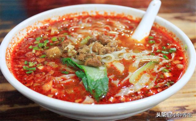 早餐吃好,医生不找,3种食物不要在早餐吃,对身体没好处