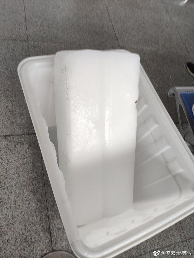 气温远超40℃,为什么天气预报最高温度只是35℃?带你涨知识