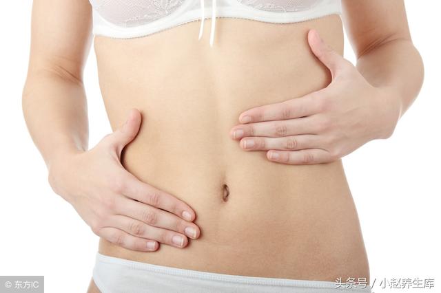 胃癌多半是“吃”出来的?医生说:胃不好的人,少碰这5种食物!