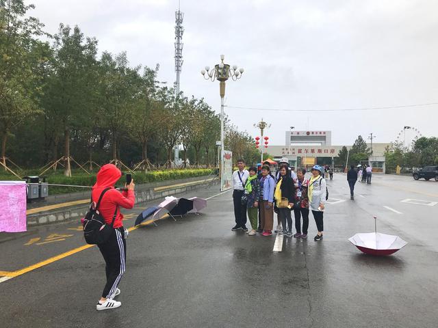 新疆霍尔果斯口岸景区,要避开哪些坑?可以这么玩