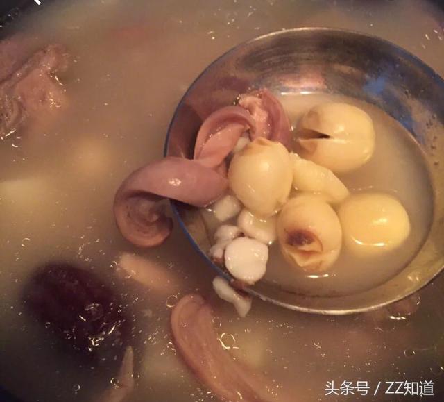 秋天养生,避免皮肤干燥缺水,安利四个养颜汤给你们