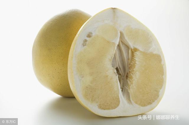 红心柚究竟能吃吗?柚子皮是宝,能抗癌?关于吃柚子的几个真相