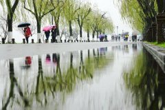 一早气温会比较低，杭州