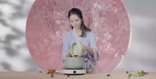 养道｜“冬补不如补霜降”，一年中最重要的养生时刻到了！