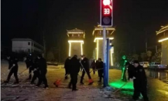 应对恶劣天气 淮南拉响冰