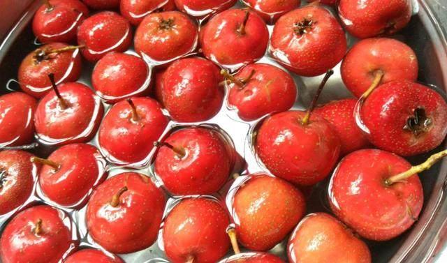 营养师:霜降节气到,3类人群要提防慢性病,多吃3种食物来养生