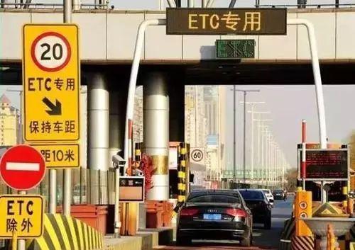 太实用!收好这份过年指南,涉及花市、灯会、天气、出行……