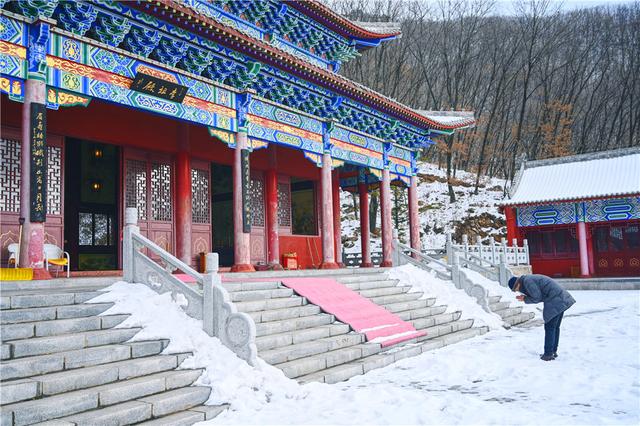 辽宁这个城市风景美丽，物价比沈阳低，可是去的人不多