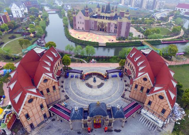 二次元照进现实!这些动漫主题小镇会是你爱的乐园吗?