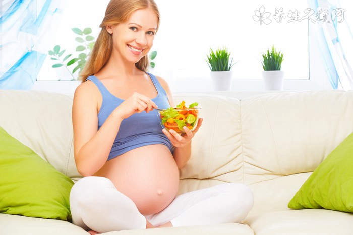 夏季老人适合吃什么水果