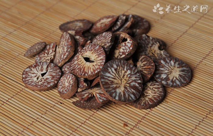 夏季去湿热吃什么