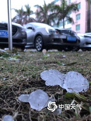 强对流天气频繁 遇到冰雹怎么办?