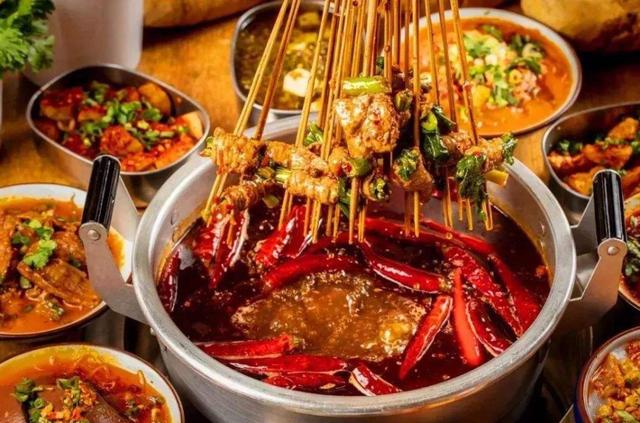 中国公认的三大美食之都,拥有一辈子都尝不完的美食