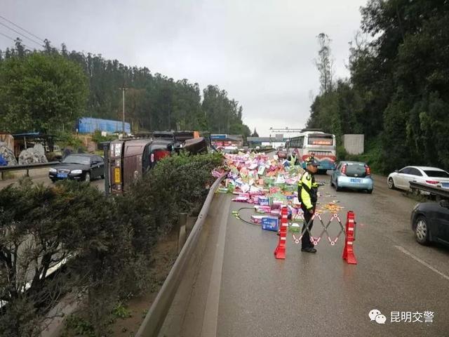 老司机该有常识你得有，阴雨天气行车指南你得会