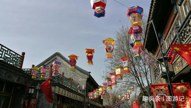 平日熙熙攘攘的北京南锣鼓巷，这个春节很安静，静待新“春”