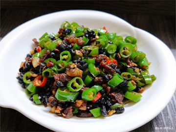 豆豉肉末炒青椒.png