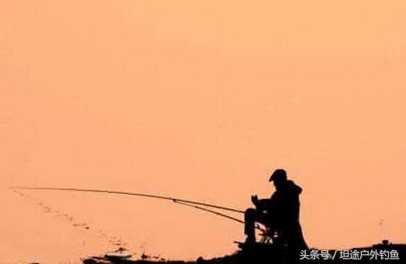 晴天、阴天、雨天等等不同天气环境下的钓鱼技巧原则有哪些