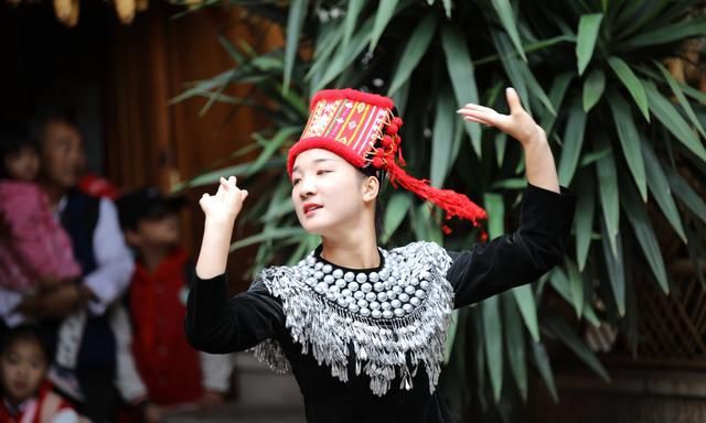 昆明游览云南民族文化村，原来云南有那么多少数民族，长知识了