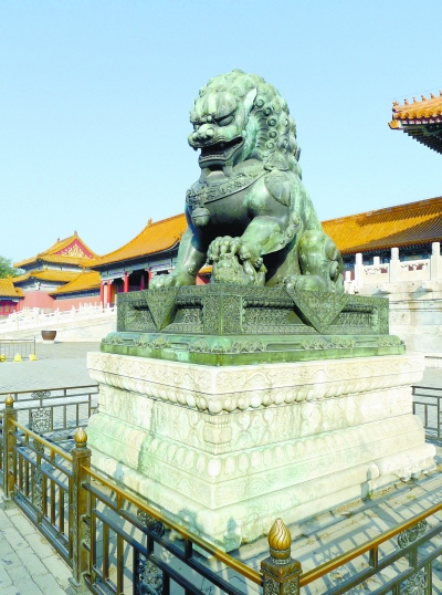 北京中轴线上的古狮 北京中轴线上的古狮